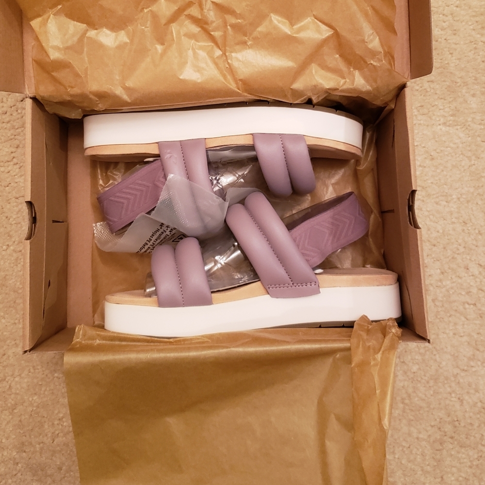 Koolaburra by UGG Sandals